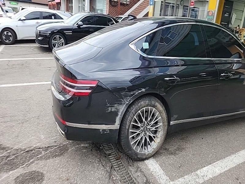 GENESIS G80